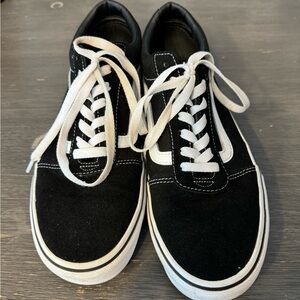 Men’s Vans size 9 sneakers